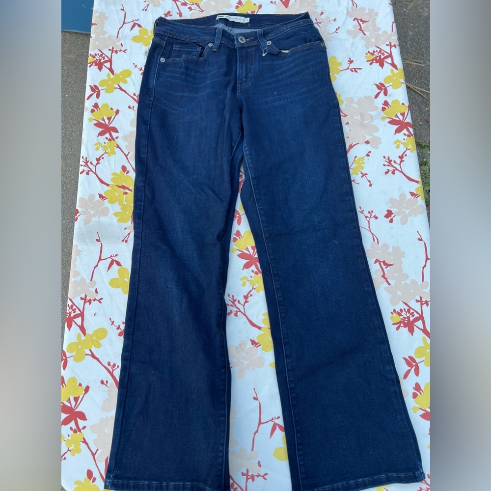 Levis Curvy Bootcut Jeans Size 8